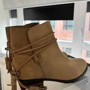 Sorel Tan Suede Ankle Boots